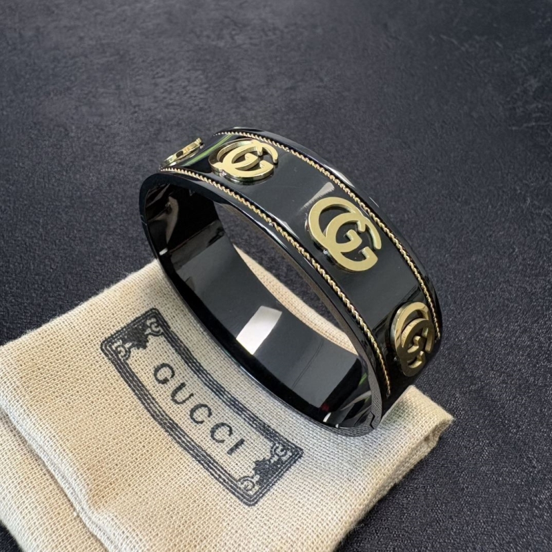Gvc*1 bracelets